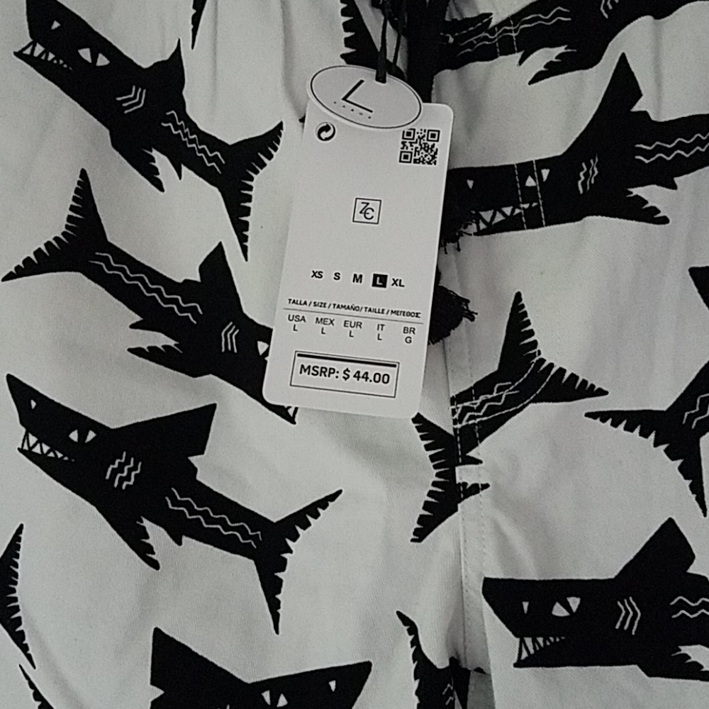 Men shorts - Picture 2 of 3